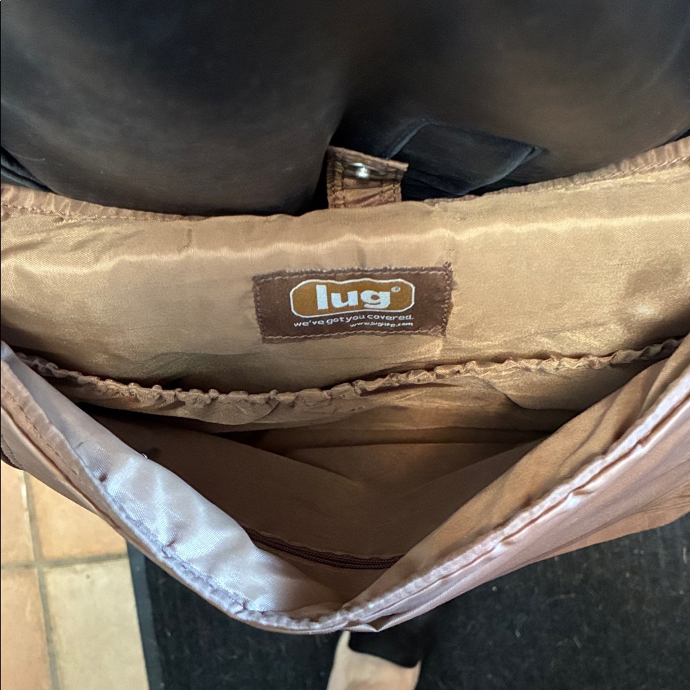 Lug Brown Quilted Messenger Bag - Picture 5 of 9